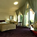 Vera Hotel
