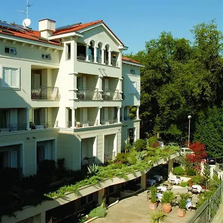Hotel Vera 4*